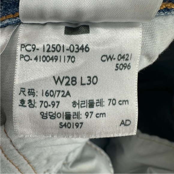 LEVI'S 501’s Original Fit Button Fly 100% Cotton Distressed Denim Sz. 28x30 - Picture 9 of 14